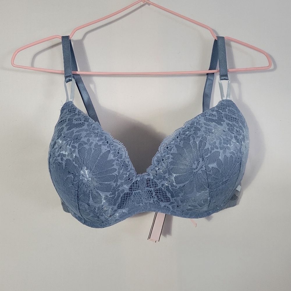 34DD Victoria's secret wireless padded bra